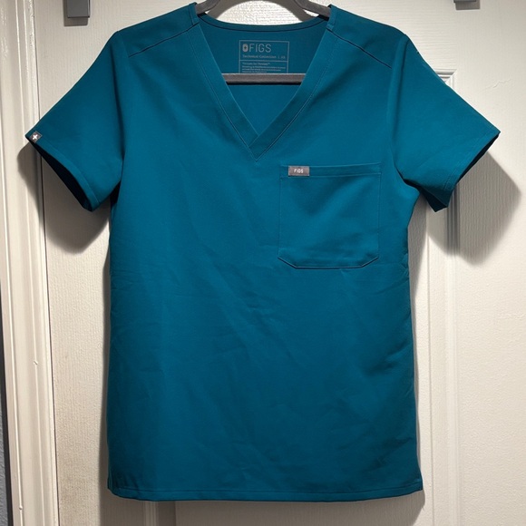 Figs Tops - Figs | Catarina | Short Sleeve V-Neck Scrubs Top | Caribbean Blue | size XS